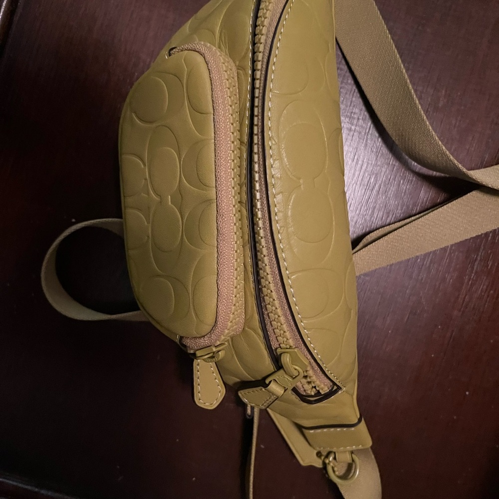 Coach bum bag - Picture 3 of 8